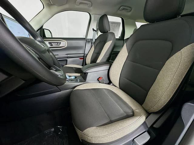Photo of 2025 Oxford White Ford Bronco Sport