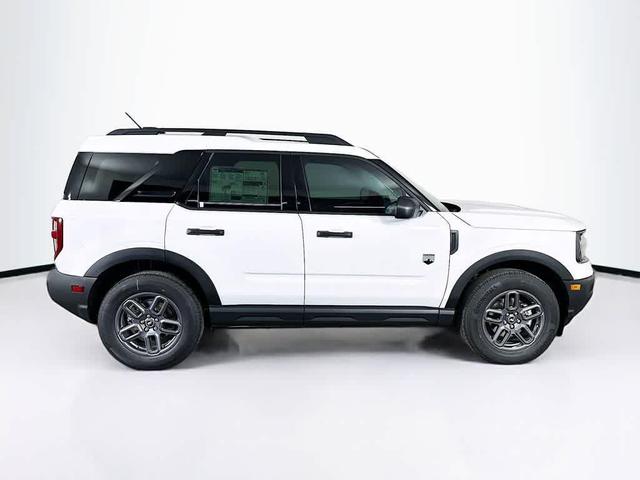 Photo of 2025 Oxford White Ford Bronco Sport