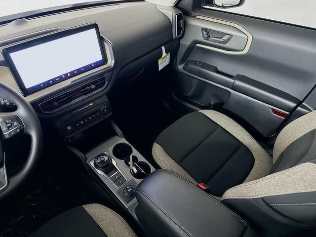 Photo of 2025 Oxford White Ford Bronco Sport