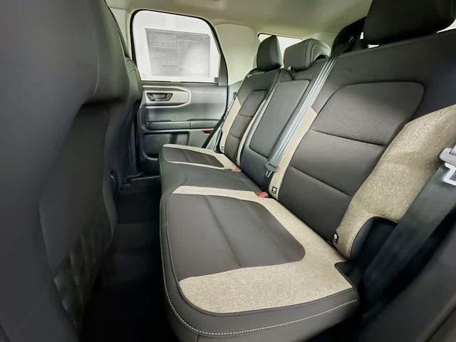 Photo of 2025 Oxford White Ford Bronco Sport
