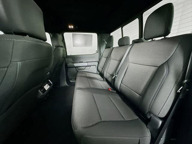 Photo of 2025 Oxford White Ford F-150