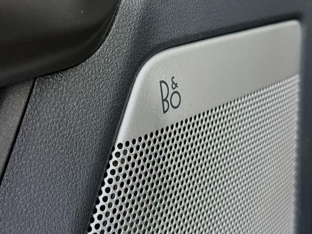 Photo of 2025 Space White Metallic Ford F-150