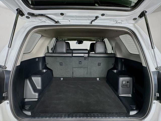 Photo of 2024 Ice Cap Toyota 4Runner