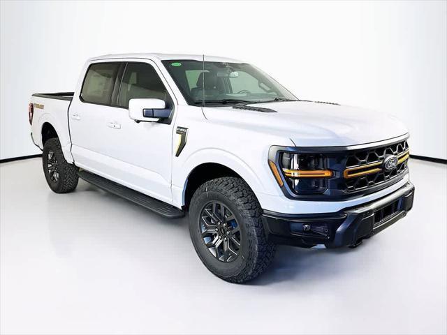 Photo of 2025 Space White Metallic Ford F-150