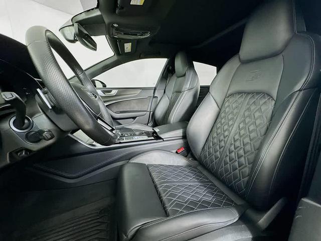 Photo of 2021 White Audi S7