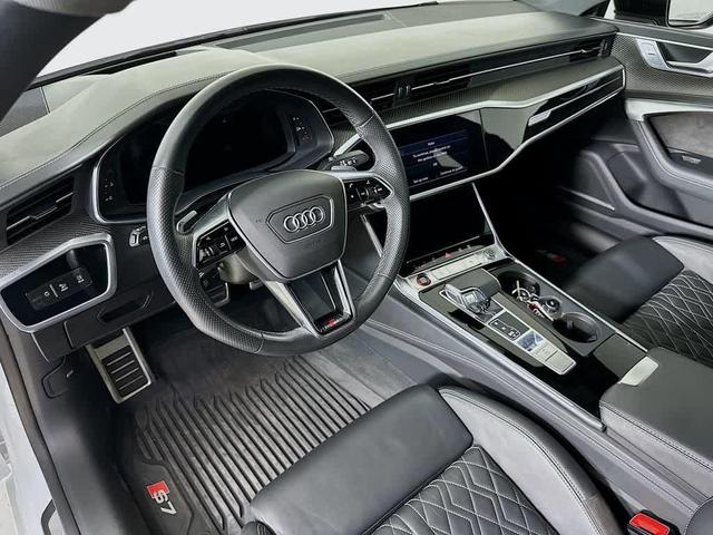 Photo of 2021 White Audi S7