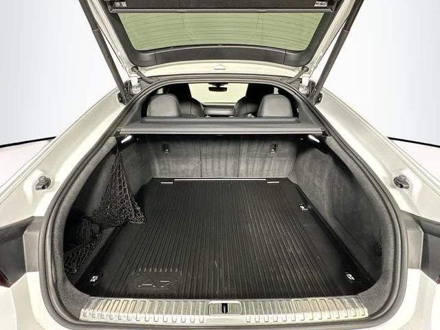 Photo of 2021 White Audi S7