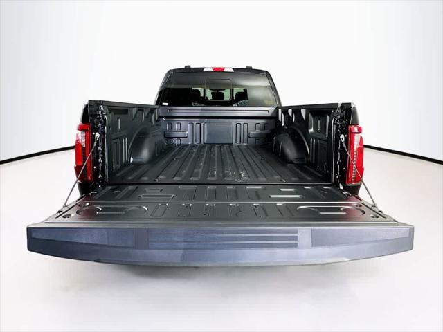 Photo of 2025 Agate Black Metallic Ford F-150