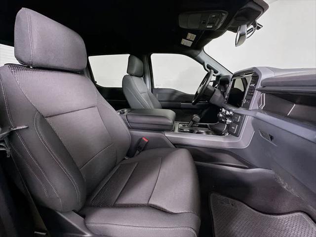 Photo of 2025 Agate Black Metallic Ford F-150