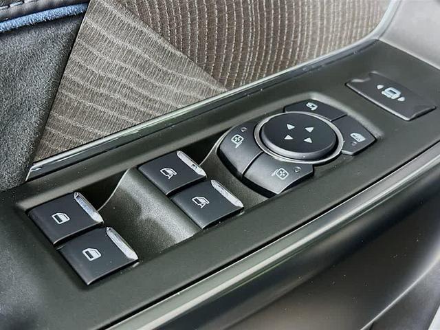 Photo of 2025 Carbonized Gray Metallic Ford F-350