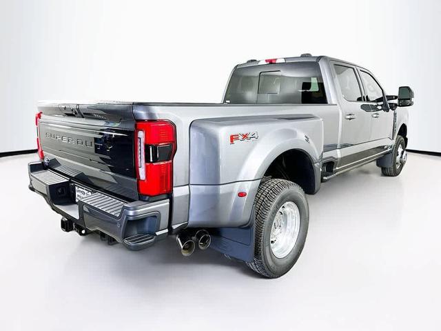 Photo of 2025 Carbonized Gray Metallic Ford F-350