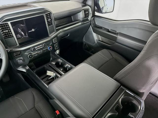 Photo of 2025 Space White Metallic Ford F-150
