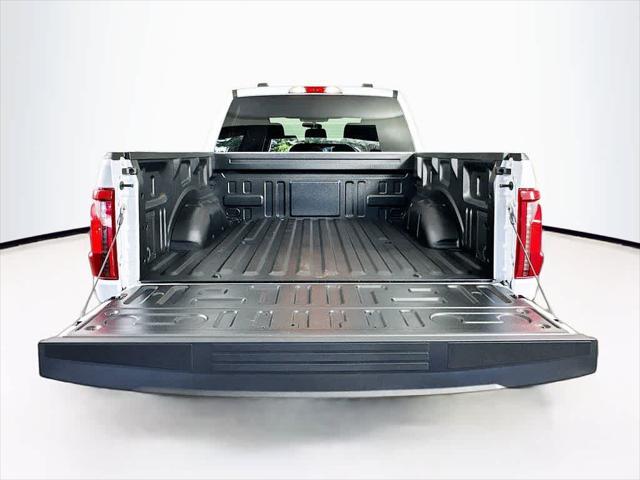 Photo of 2025 Space White Metallic Ford F-150
