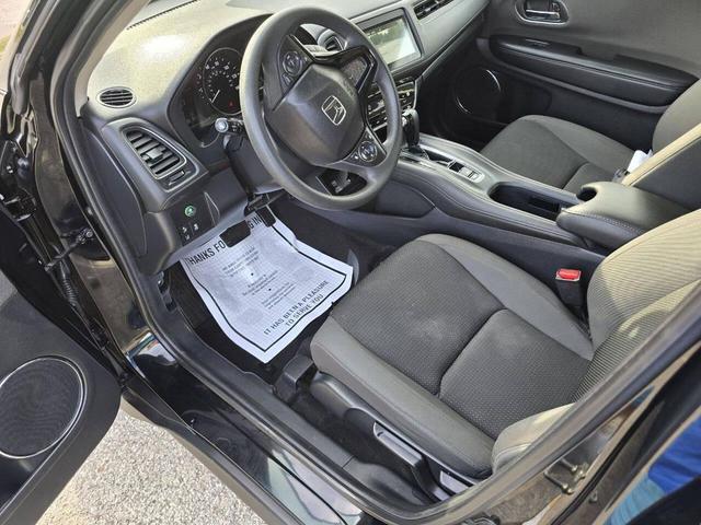 Photo of 2019 Black Honda HR-V
