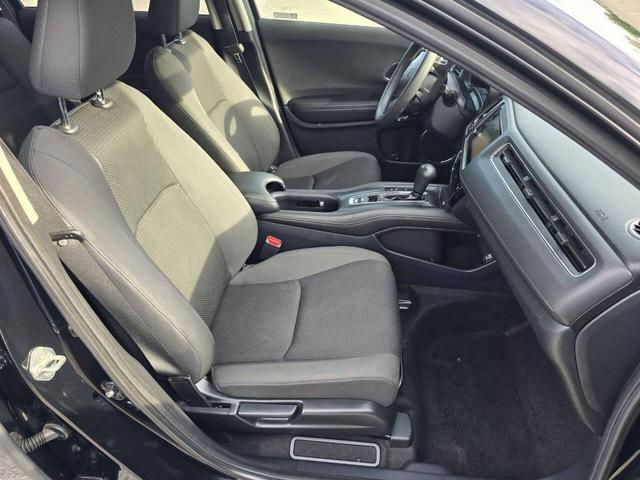 Photo of 2019 Black Honda HR-V