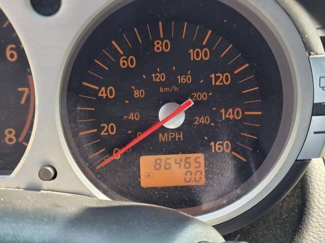 Photo of 2005 Orange Nissan 350Z