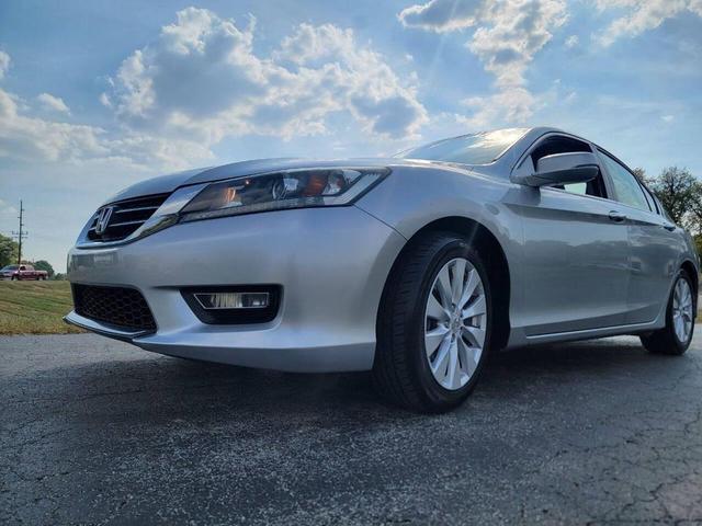 Photo of 2013 Silver Honda Accord