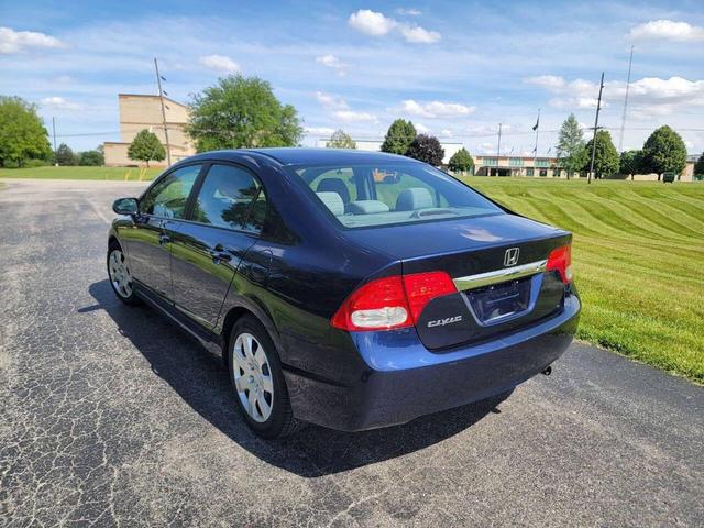 Photo of 2011 Blue Honda Civic