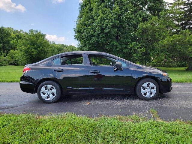 Photo of 2015 Black Honda Civic