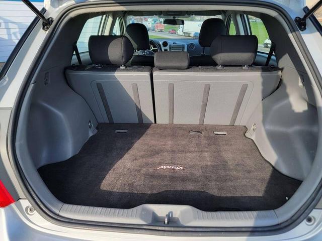 Photo of 2009 Silver Toyota Matrix
