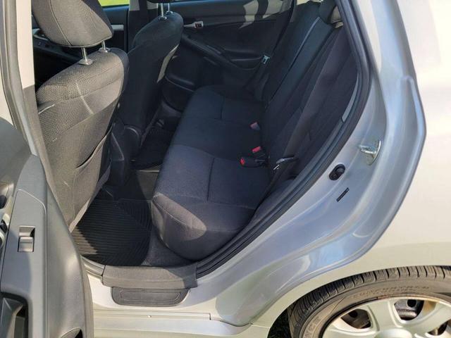 Photo of 2009 Silver Toyota Matrix