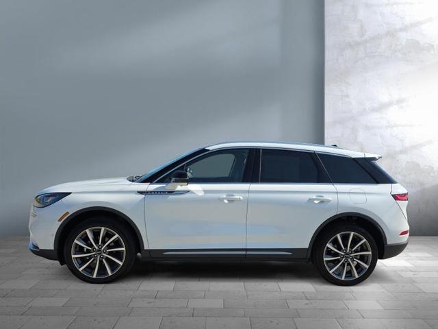 Photo of 2020 Pristine White Lincoln Corsair