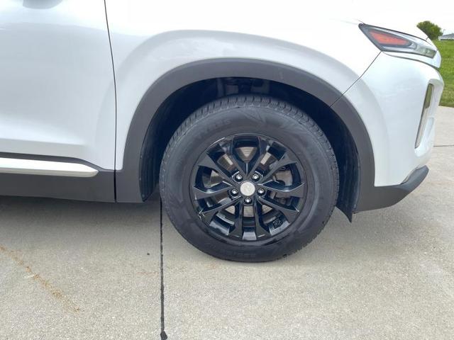 Photo of 2019 Quartz White Hyundai SANTA FE