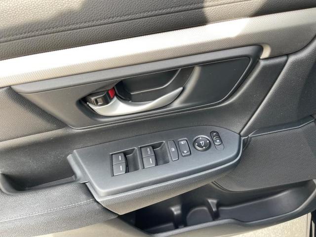 Photo of 2020 Crystal Black Pearl Honda CR-V Hybrid