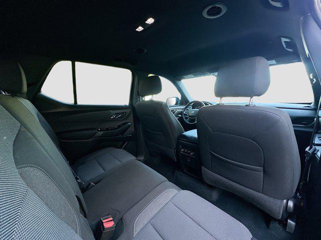 Photo of 2023 Northsky Blue Metallic Chevrolet Traverse