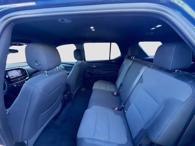 Photo of 2023 Northsky Blue Metallic Chevrolet Traverse