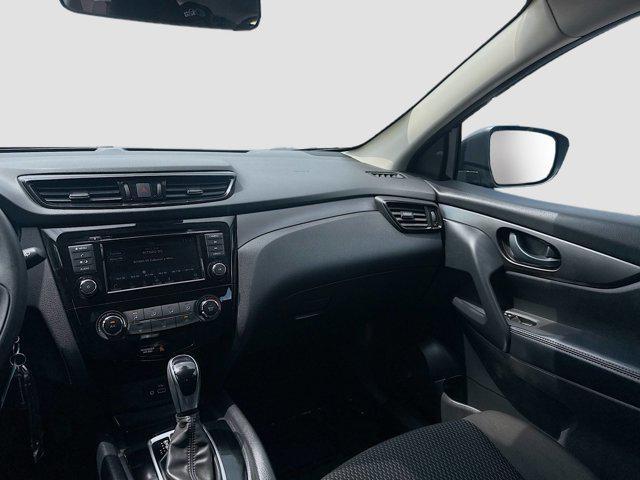 Photo of 2021 Scarlet Ember Tintcoat Nissan Rogue Sport
