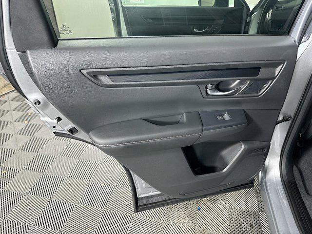 Photo of 2024 Lunar Silver Metallic Honda CR-V Hybrid