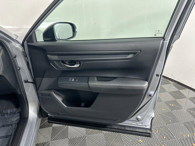 Photo of 2024 Lunar Silver Metallic Honda CR-V Hybrid