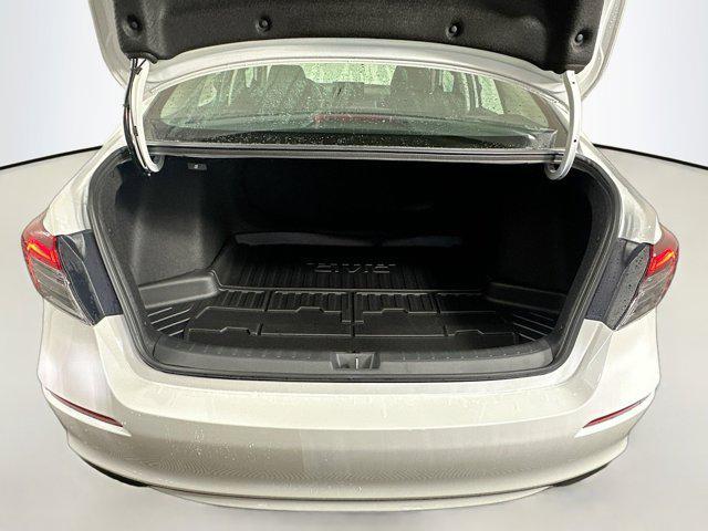 Photo of 2026 Platinum White Pearl Honda Civic