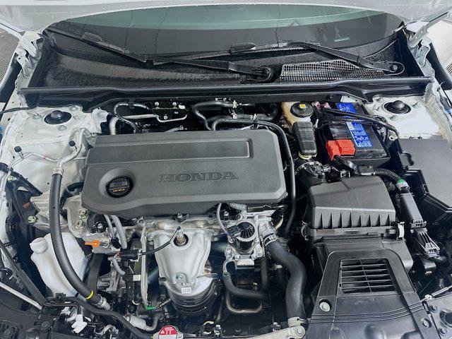 Photo of 2026 Platinum White Pearl Honda Civic