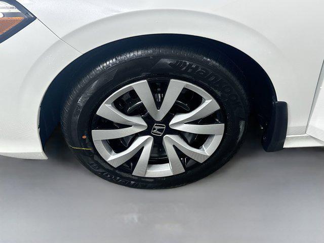Photo of 2026 Platinum White Pearl Honda Civic