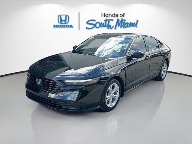 Photo of 2023 Crystal Black Pearl Honda Accord