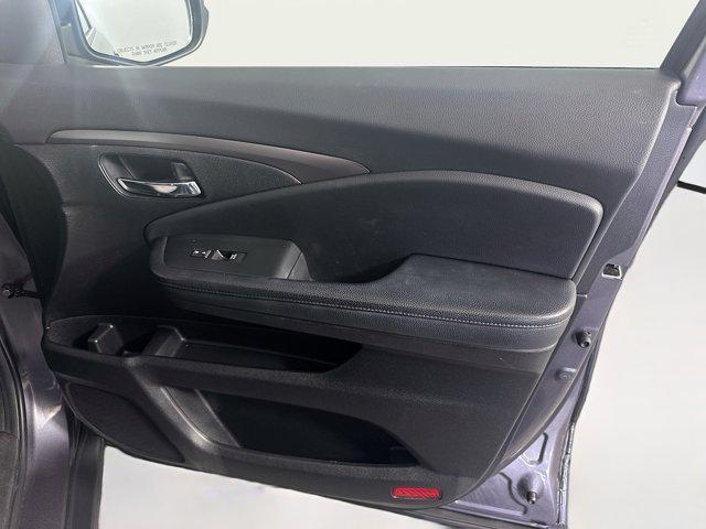 Photo of 2021 Obsidian Blue Pearl Honda Passport