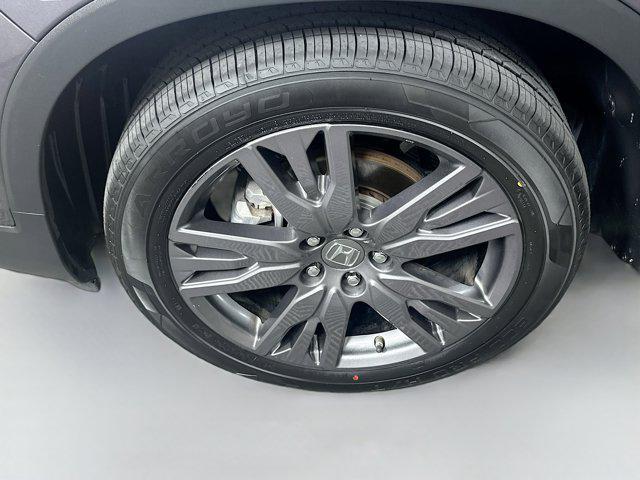Photo of 2021 Obsidian Blue Pearl Honda Passport