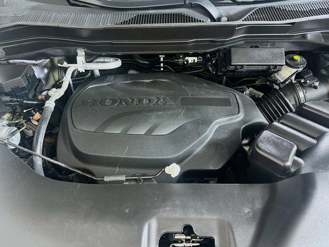 Photo of 2021 Obsidian Blue Pearl Honda Passport