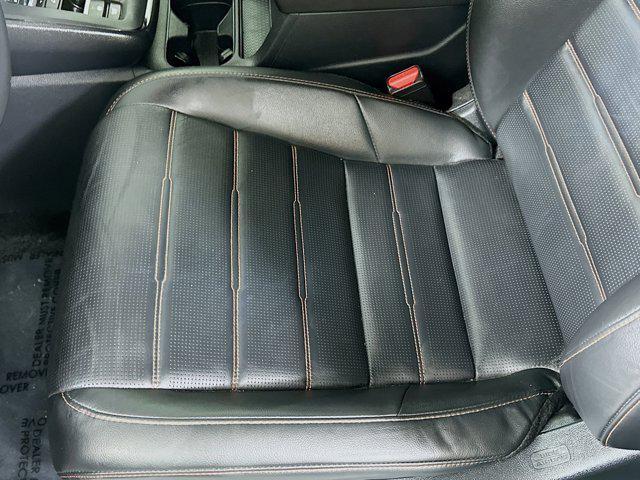 Photo of 2024 Platinum White Pearl Honda CR-V Hybrid