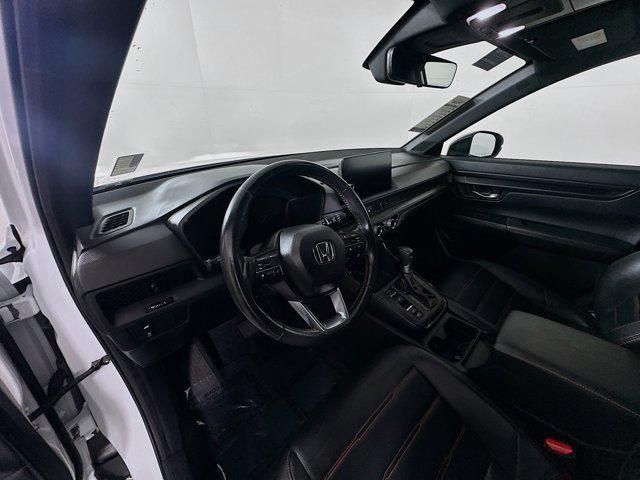 Photo of 2024 Platinum White Pearl Honda CR-V Hybrid