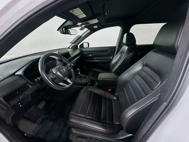 Photo of 2024 Platinum White Pearl Honda CR-V Hybrid