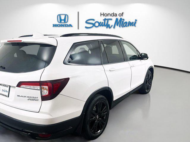 Photo of 2022 Platinum White Pearl Honda Pilot
