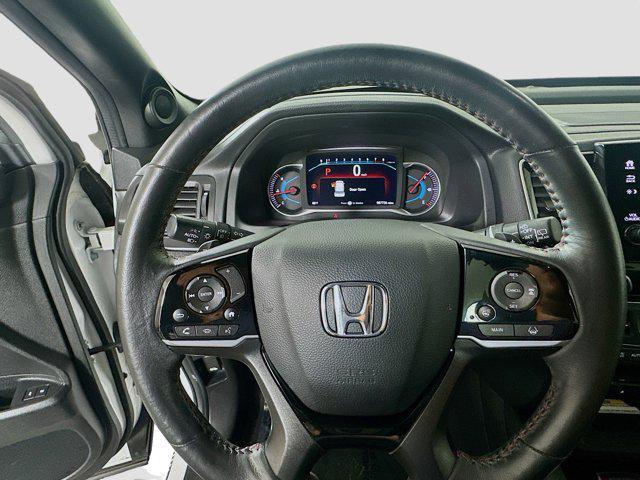 Photo of 2022 Platinum White Pearl Honda Pilot