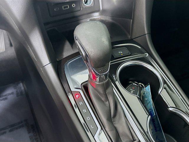Photo of 2022 Mosaic Black Metallic Chevrolet Equinox