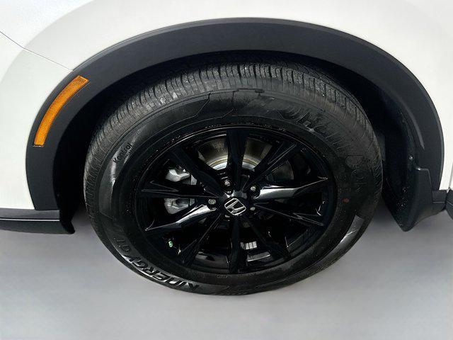 Photo of 2025 Platinum White Pearl Honda CR-V Hybrid