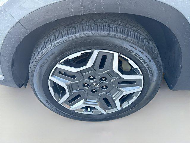 Photo of 2023 Hampton Gray Hyundai SANTA FE