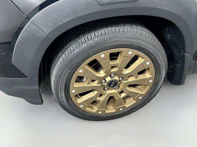 Photo of 2022 Crystal Black Pearl Honda Passport