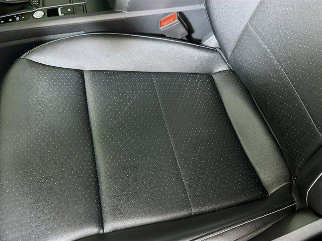 Photo of 2021 Red Metallic Volkswagen Atlas